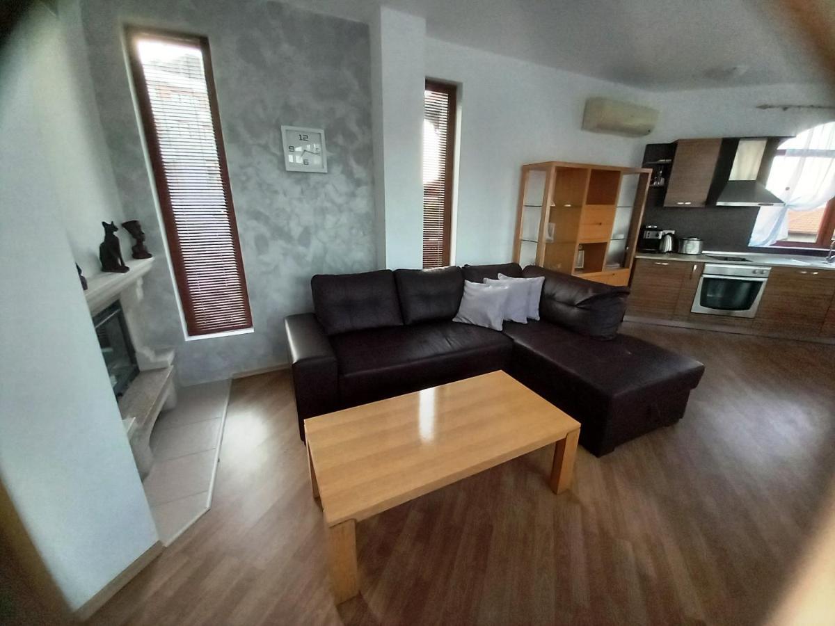 Къща За Гости Мускат 2 Aheloy Exterior foto