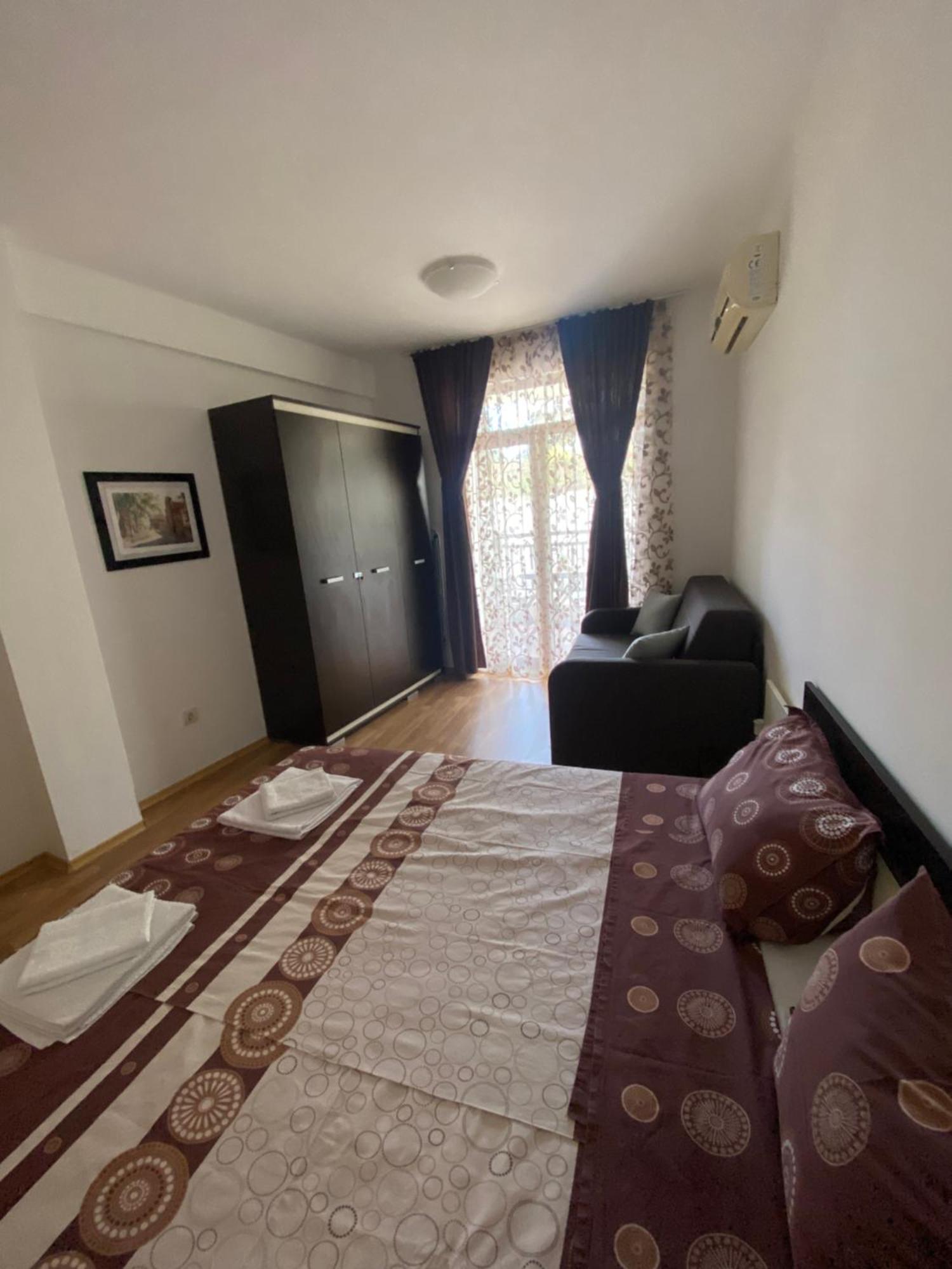 Къща За Гости Мускат 2 Aheloy Exterior foto